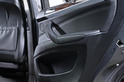 2009 BMW X5 48i