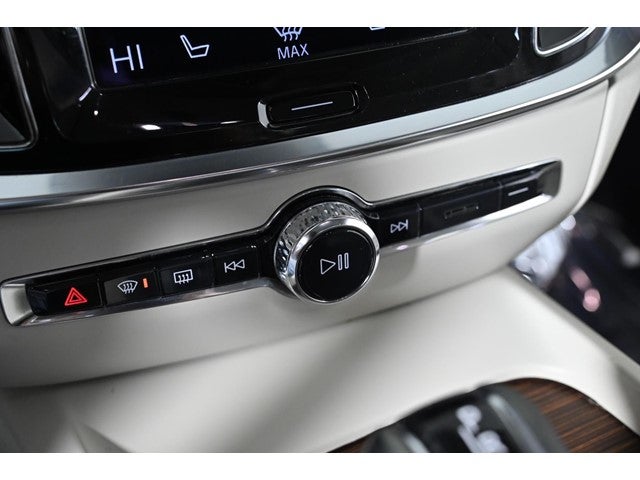 2021 Volvo S60 Momentum