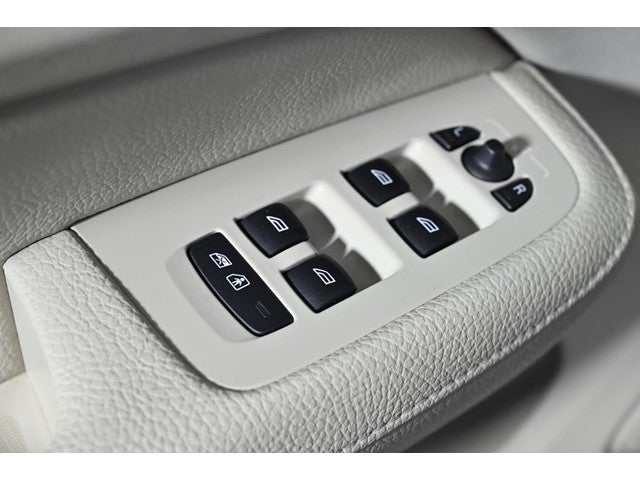 2021 Volvo S60 Momentum