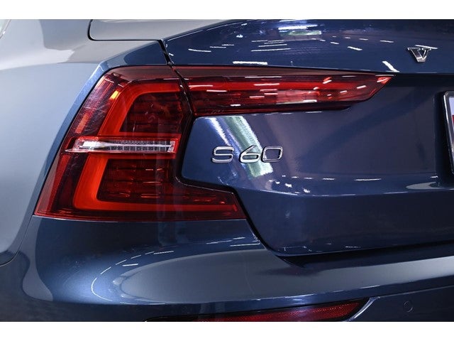 2021 Volvo S60 Momentum