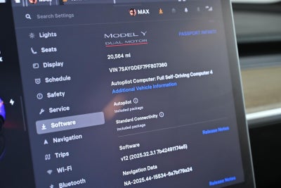 2023 Tesla Model Y Performance