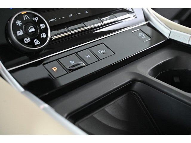 2025 Nissan Armada Platinum