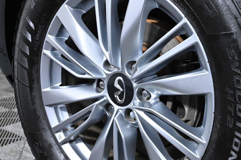 2020 INFINITI QX80 LUXE