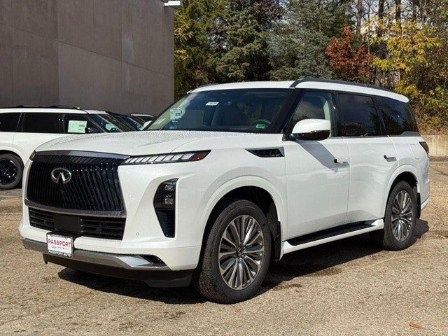 2026 INFINITI QX80 LUXE
