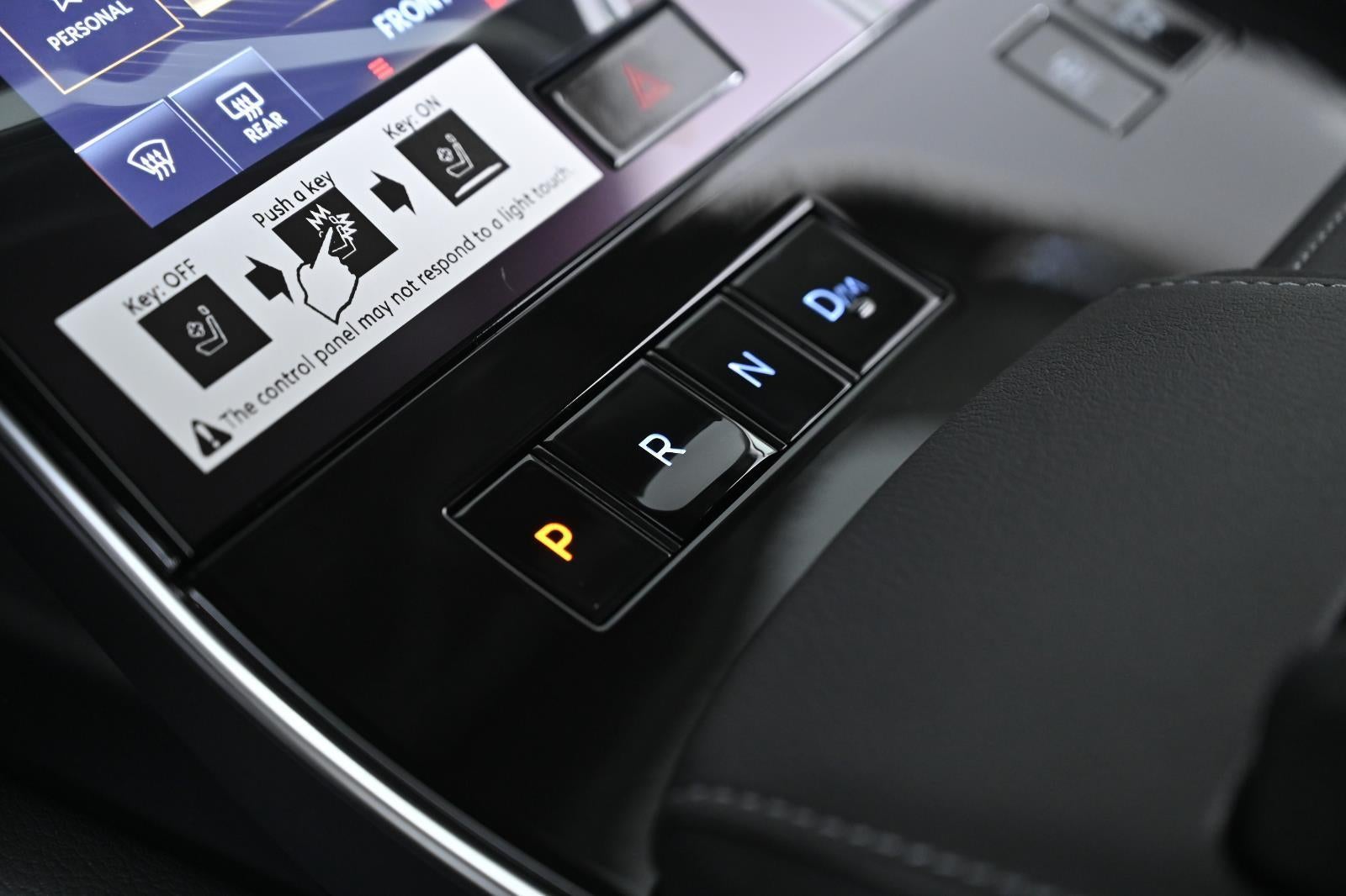 2026 INFINITI QX80 LUXE