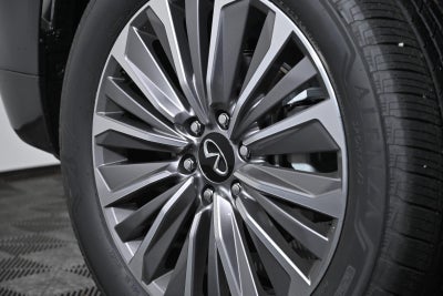 2026 INFINITI QX80 LUXE