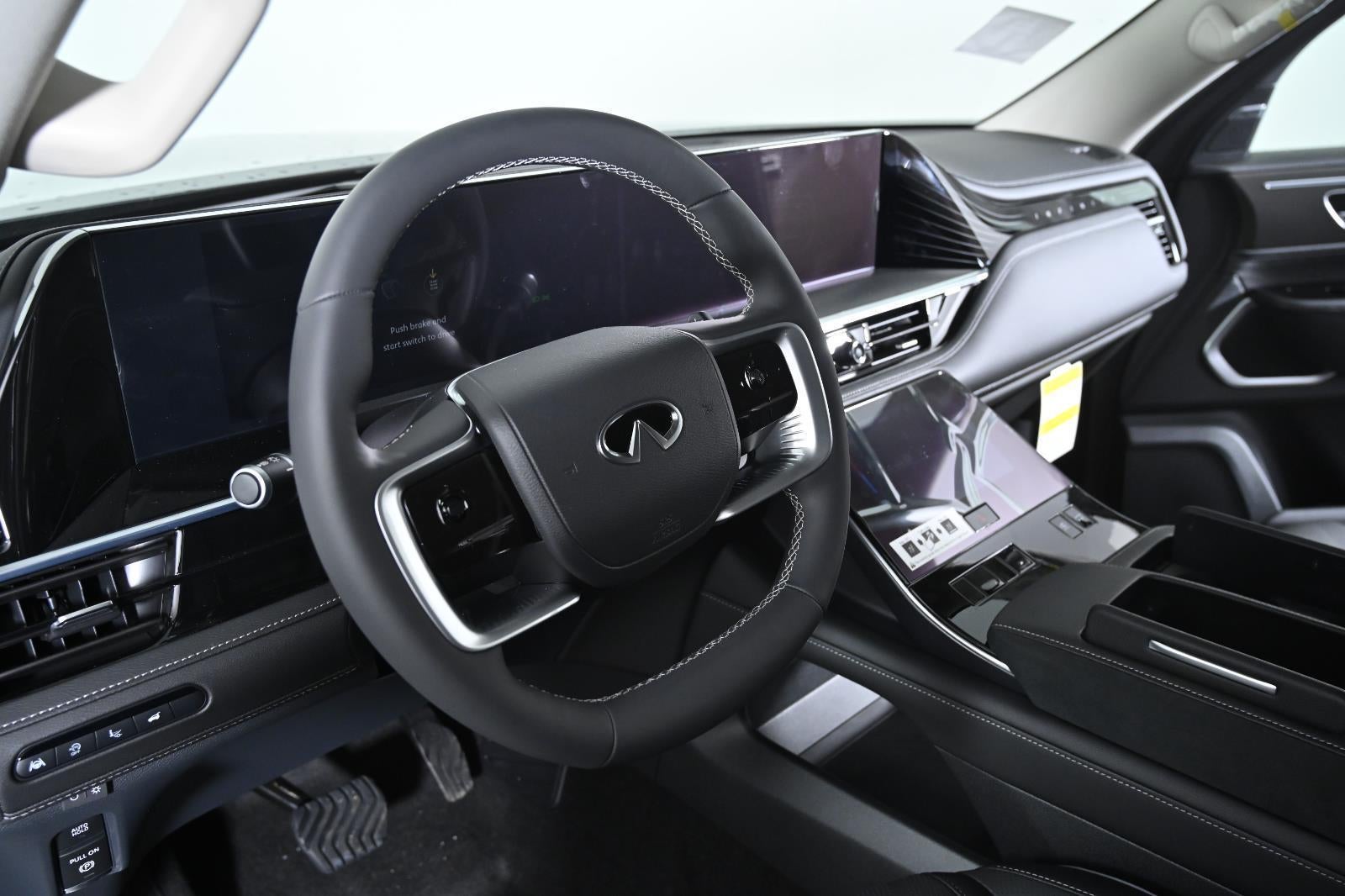 2026 INFINITI QX80 LUXE