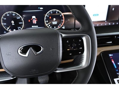 2026 INFINITI QX80 LUXE