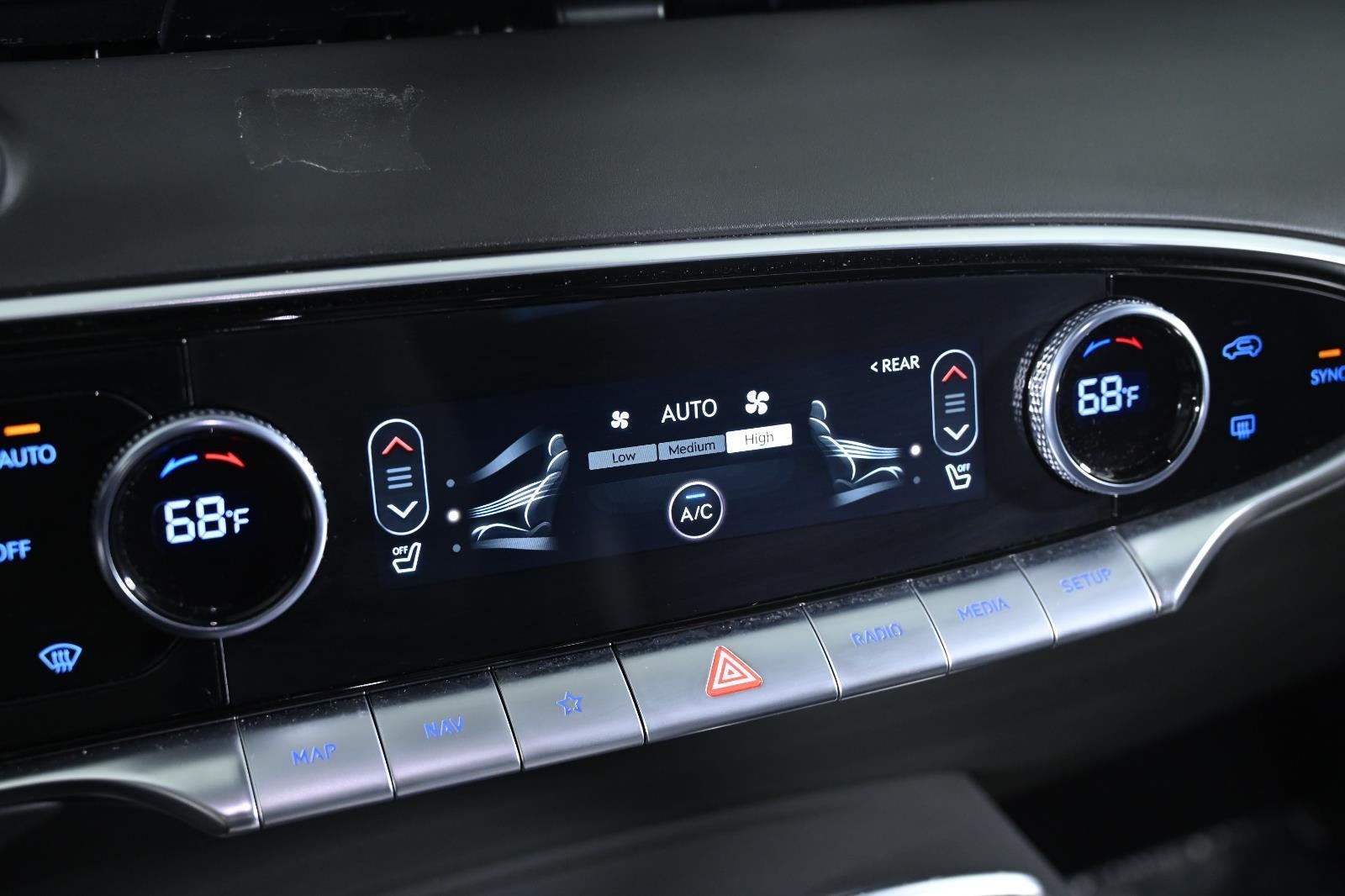 2025 Genesis GV70 2.5T