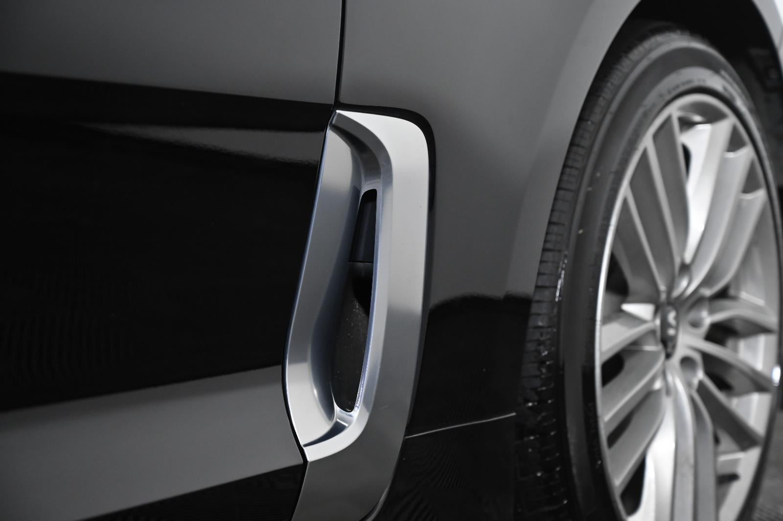 2018 Kia Stinger Base