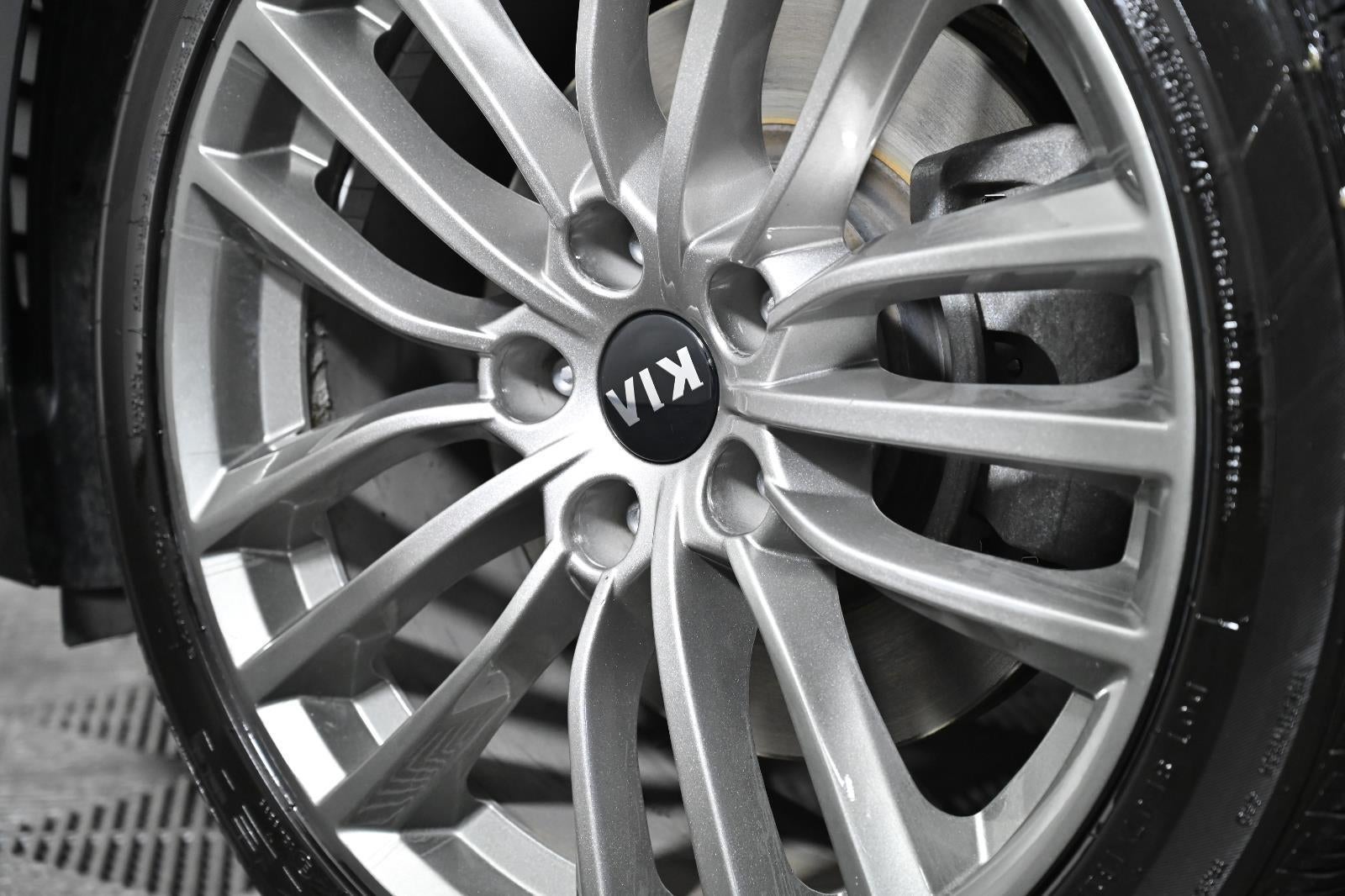 2018 Kia Stinger Base