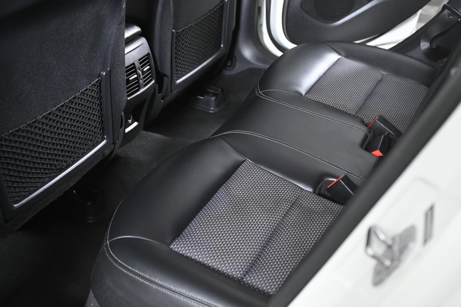 2019 INFINITI QX30 LUXE