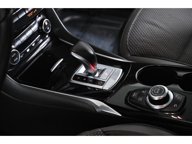 2019 INFINITI QX30 LUXE