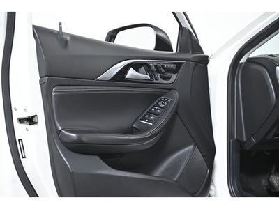 2019 INFINITI QX30 LUXE