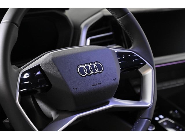 2025 Audi Q4 e-tron Premium Plus