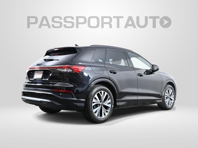 2025 Audi Q4 e-tron Premium Plus
