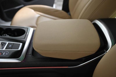 2023 Audi Q8 Premium Plus