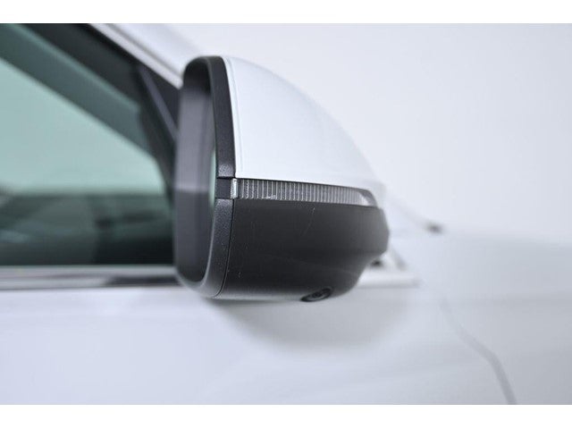 2023 Audi Q8 Premium Plus