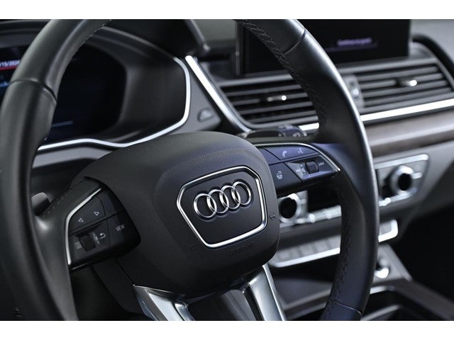 2024 Audi Q5 S line Premium Plus