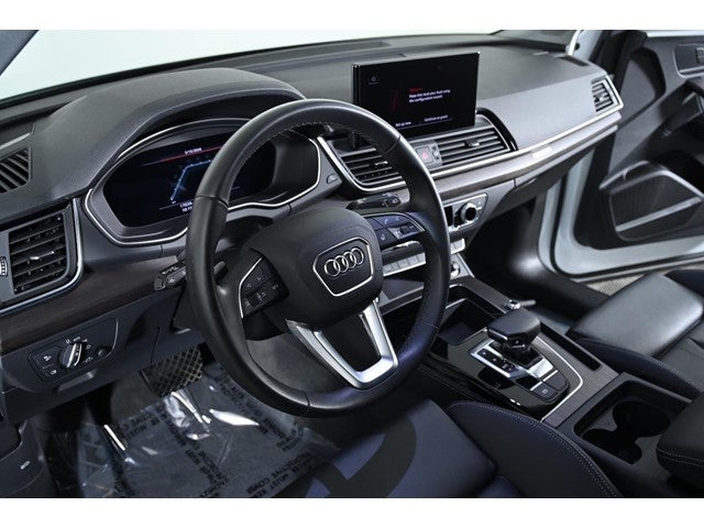 2024 Audi Q5 S line Premium Plus