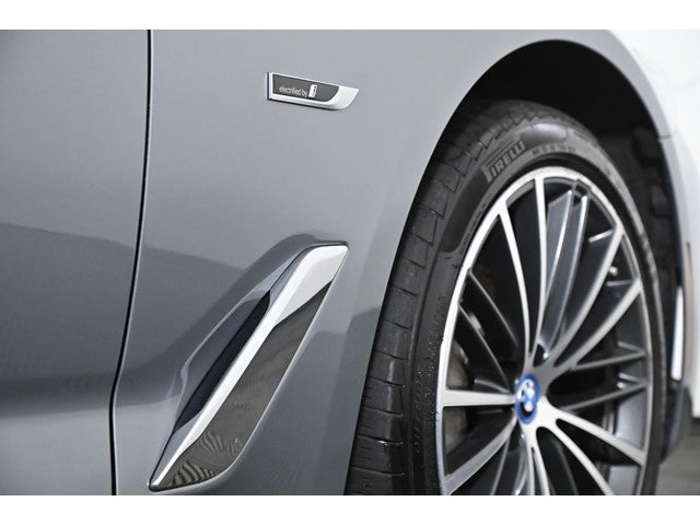 2023 BMW 5 Series 530e xDrive