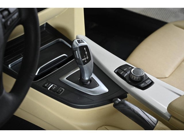 2018 BMW 3 Series 320i xDrive