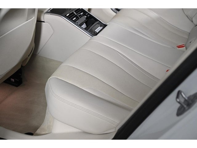 2022 BMW 8 Series M850i