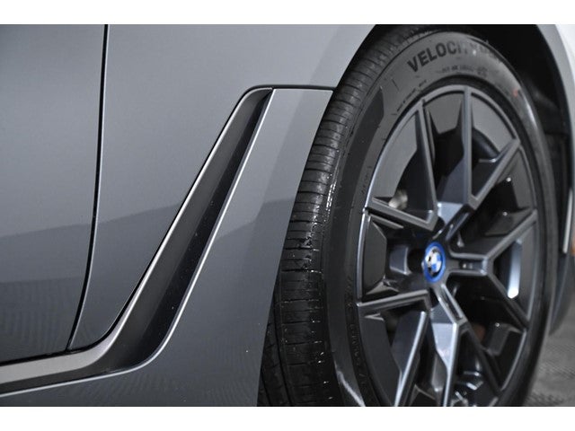 2024 BMW i4 xDrive40