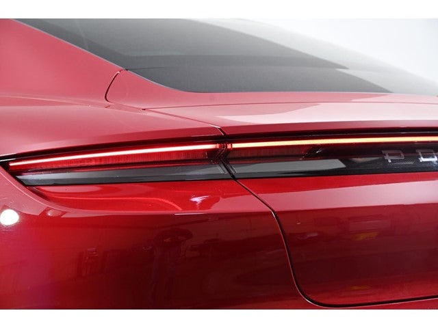 2022 Porsche Taycan 4S