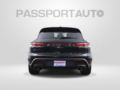 2022 Porsche Macan AWD