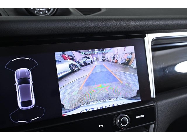 2022 Porsche Macan AWD