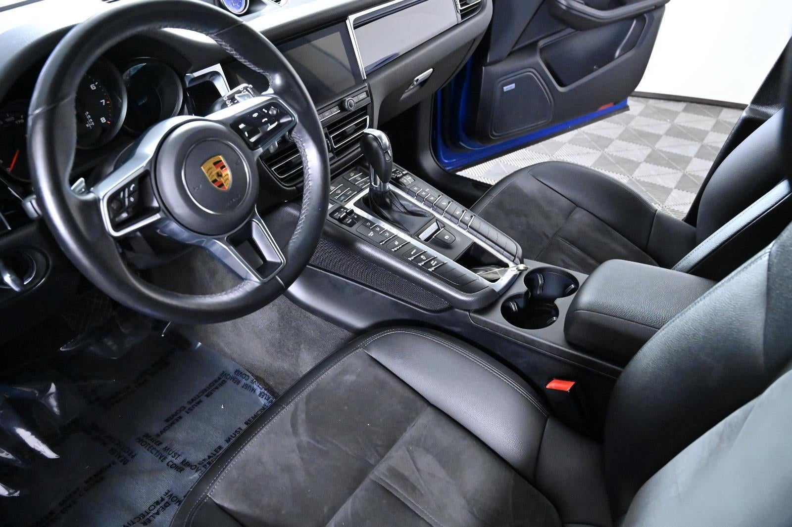 2021 Porsche Macan AWD