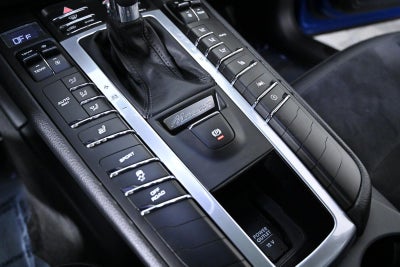 2021 Porsche Macan AWD