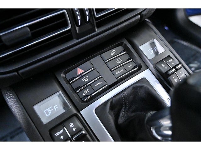 2021 Porsche Macan AWD