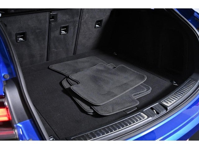 2021 Porsche Macan AWD