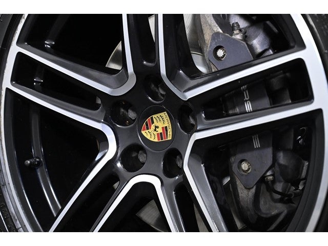 2021 Porsche Macan AWD