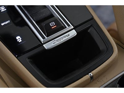 2023 Porsche Cayenne Base