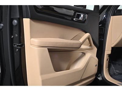 2023 Porsche Cayenne Base