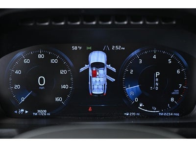 2022 Volvo XC90 Momentum