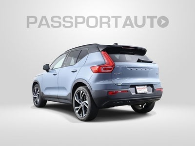 2021 Volvo XC40 R-Design