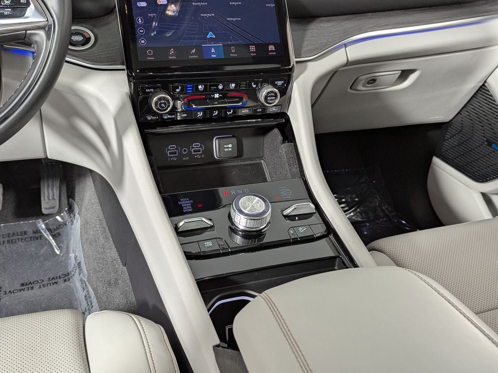 2022 Jeep Grand Cherokee Overland