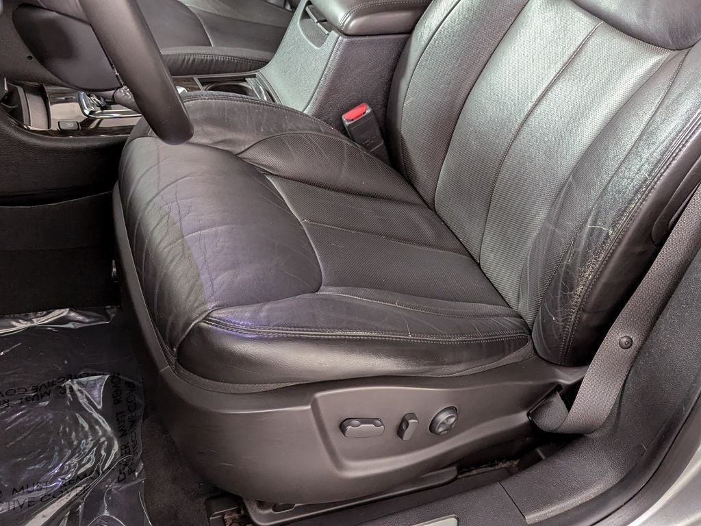 2008 Cadillac DTS Base