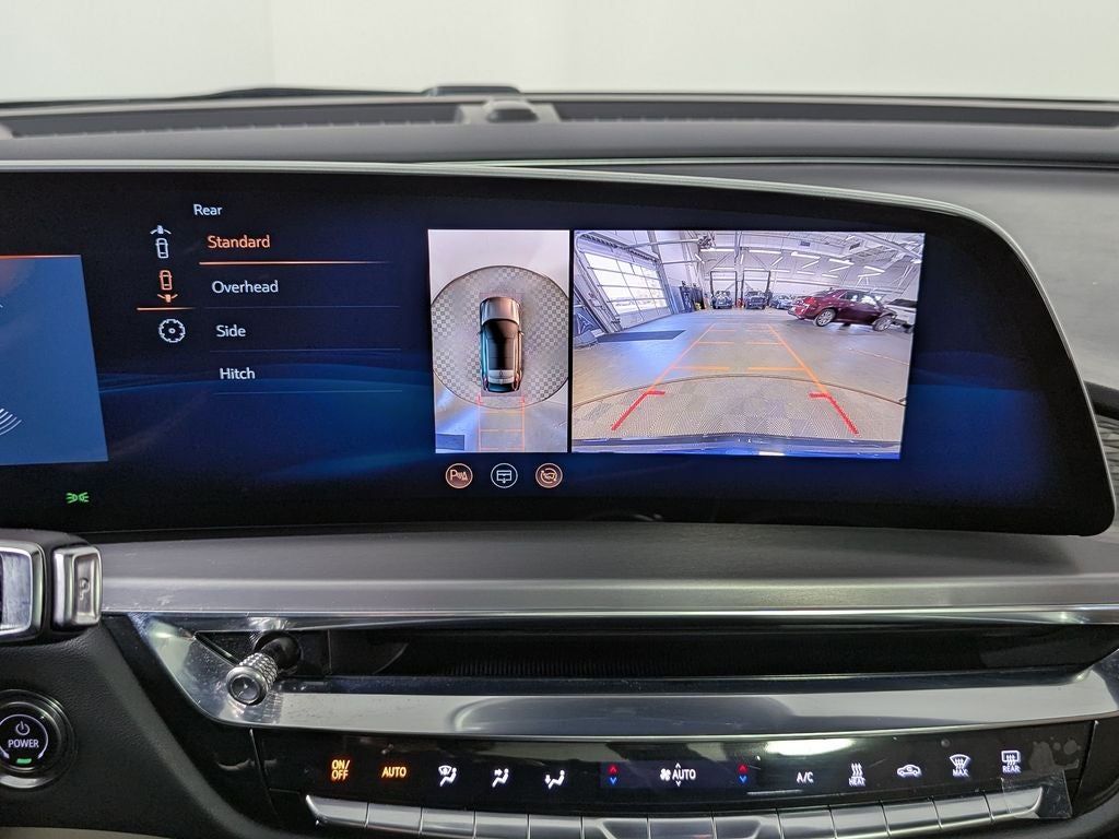 2024 Cadillac LYRIQ Sport