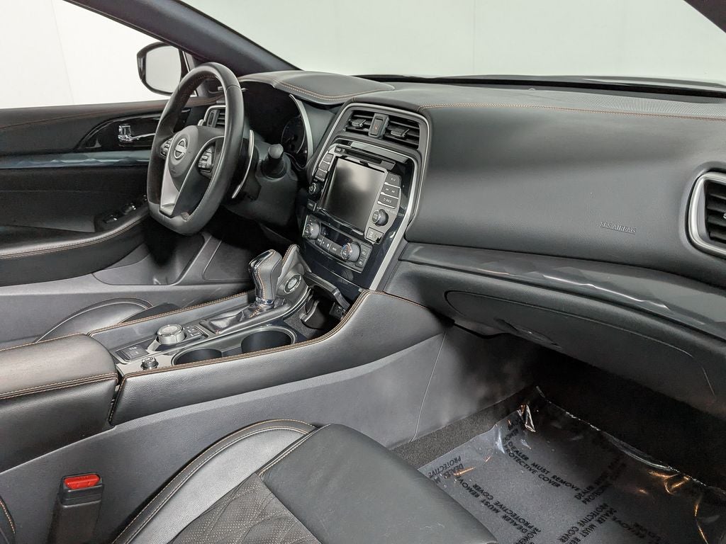 2023 Nissan Maxima SR