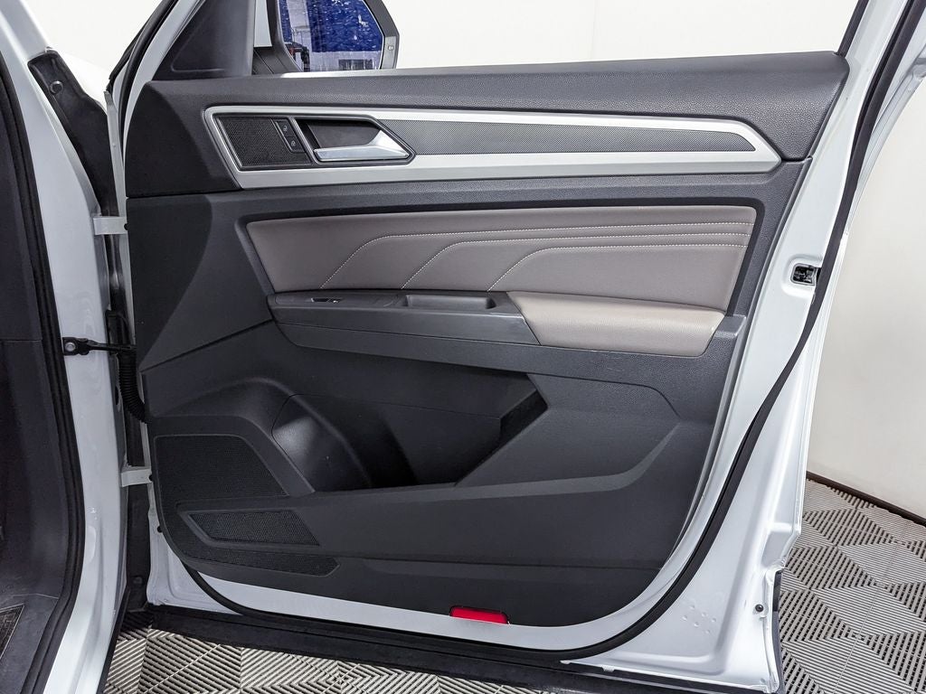 2022 Volkswagen Atlas Cross Sport 2.0T SEL