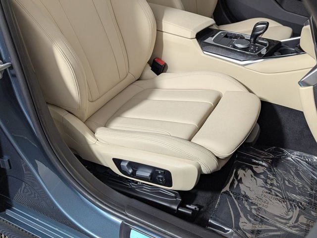2021 BMW 330i xDrive 330i xDrive