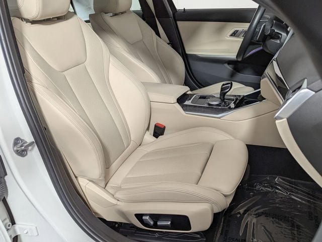 2022 BMW 330i xDrive 330i xDrive