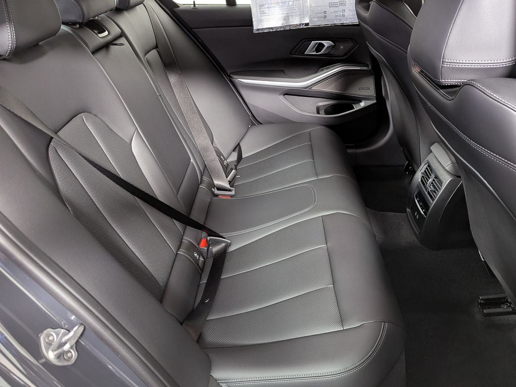2025 BMW 340i M340i xDrive