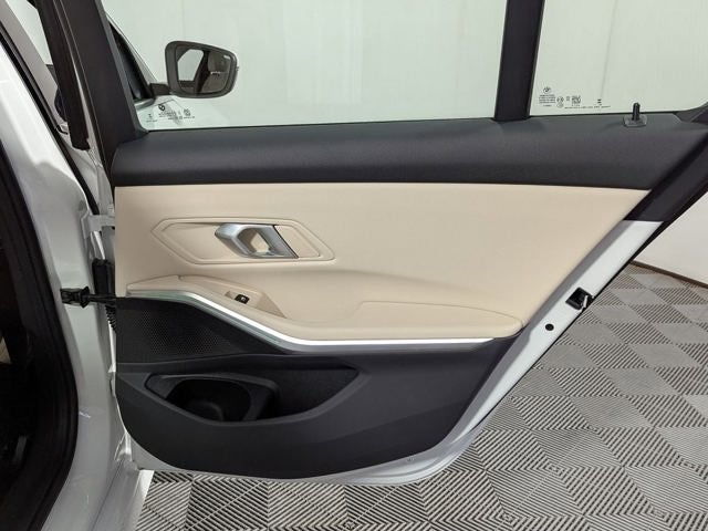 2025 BMW 330i xDrive 330i xDrive