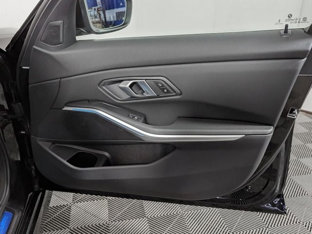 2025 BMW 330i xDrive 330i xDrive